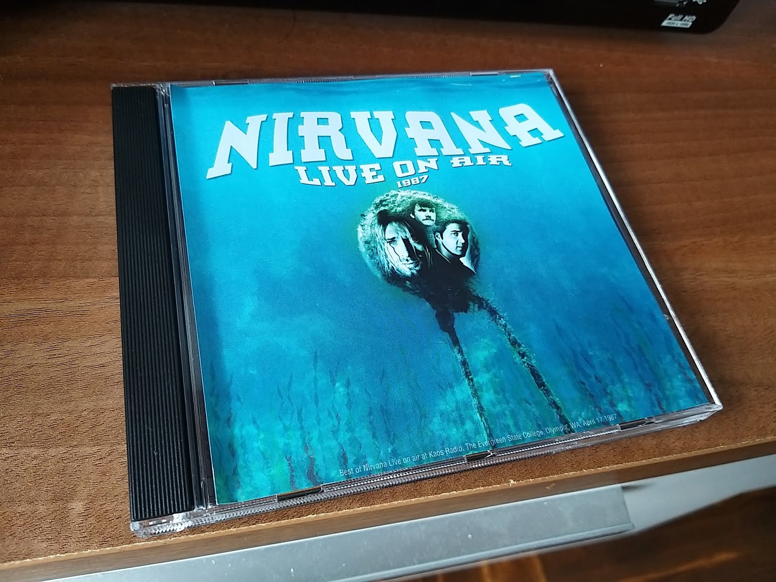 nirvana live on air 1987 bootleg